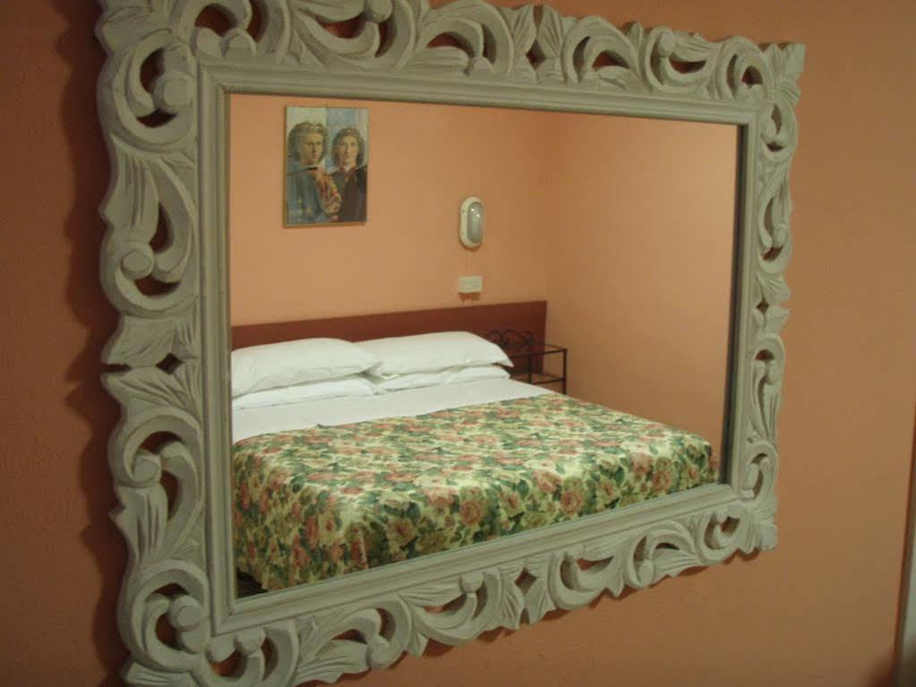 Albergo Fiorentino Sansepolcro Ngoại thất bức ảnh